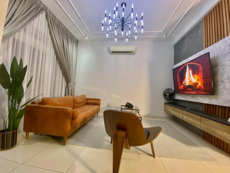 Luxury 2-Storey Terrace House Near Ioi City Mall Путраджая Екстериор снимка