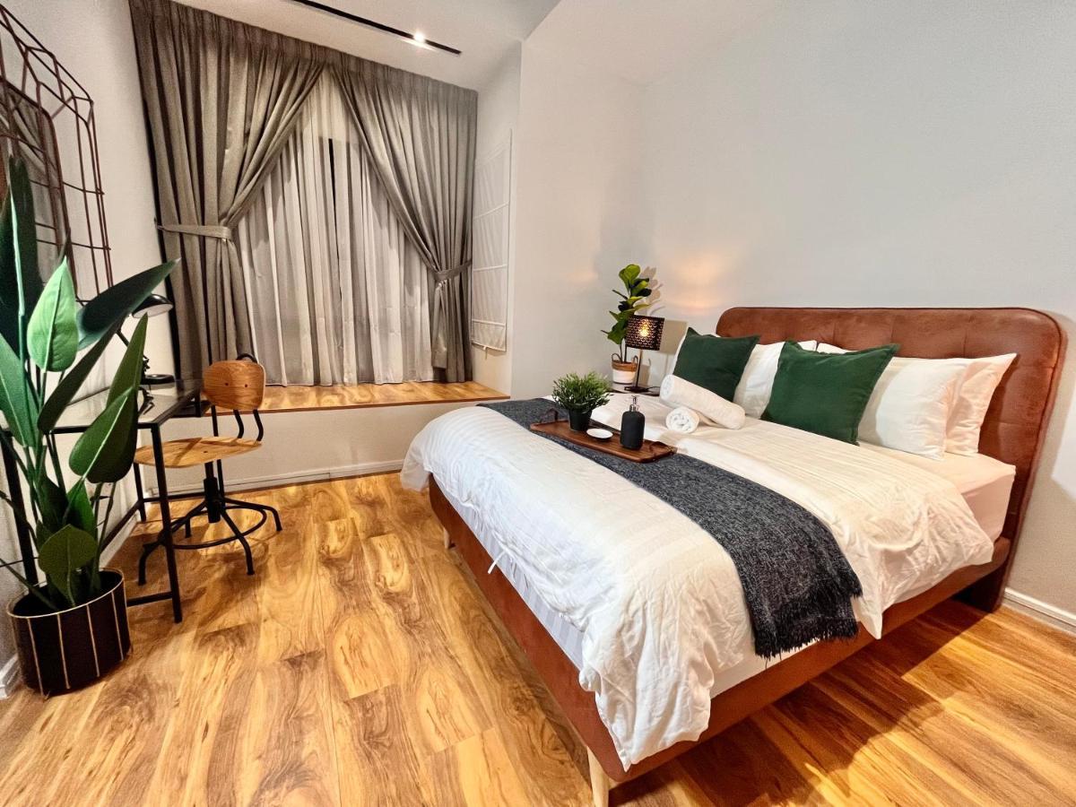 Luxury 2-Storey Terrace House Near Ioi City Mall Путраджая Екстериор снимка