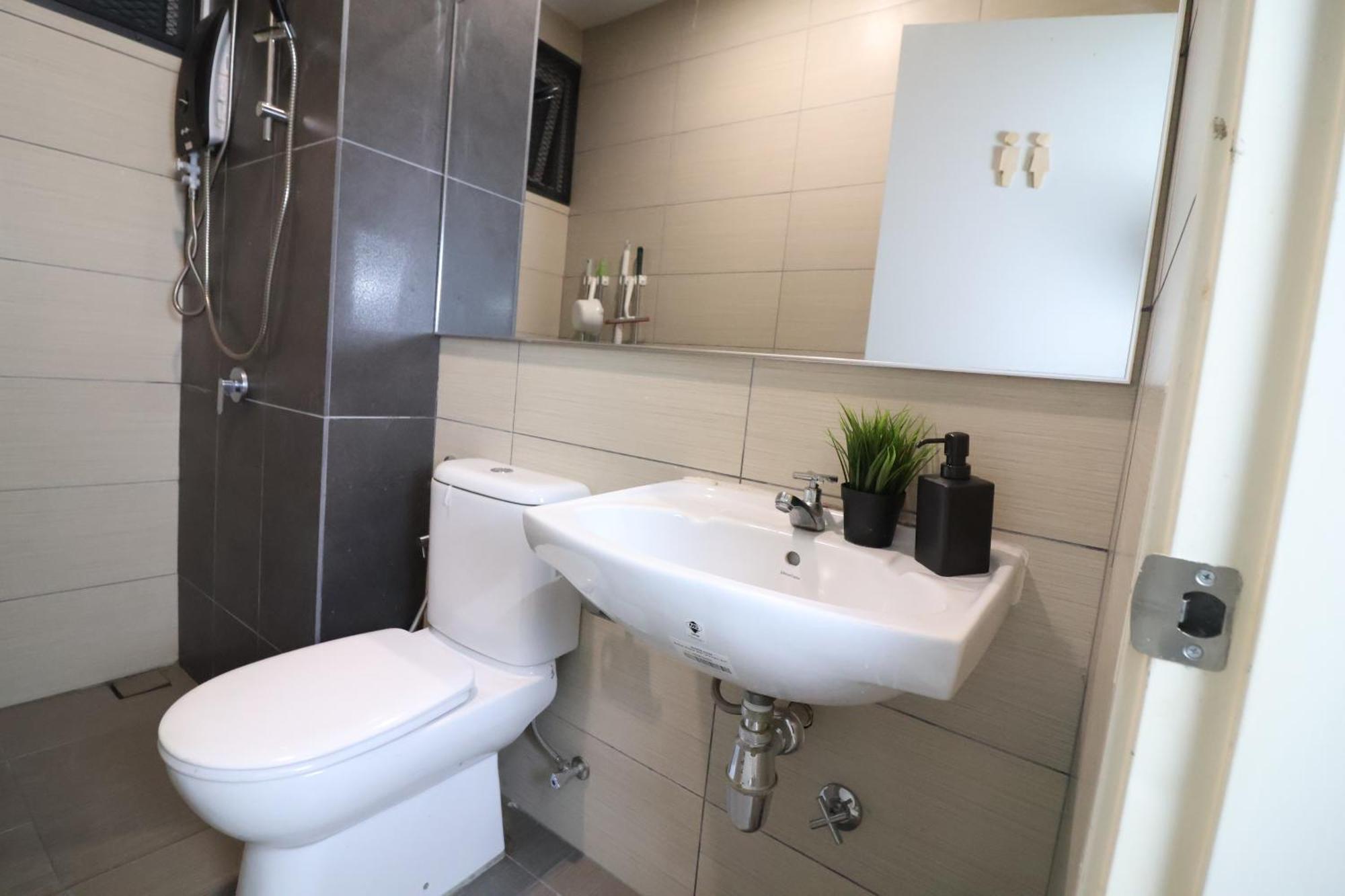 Luxury 2-Storey Terrace House Near Ioi City Mall Путраджая Екстериор снимка
